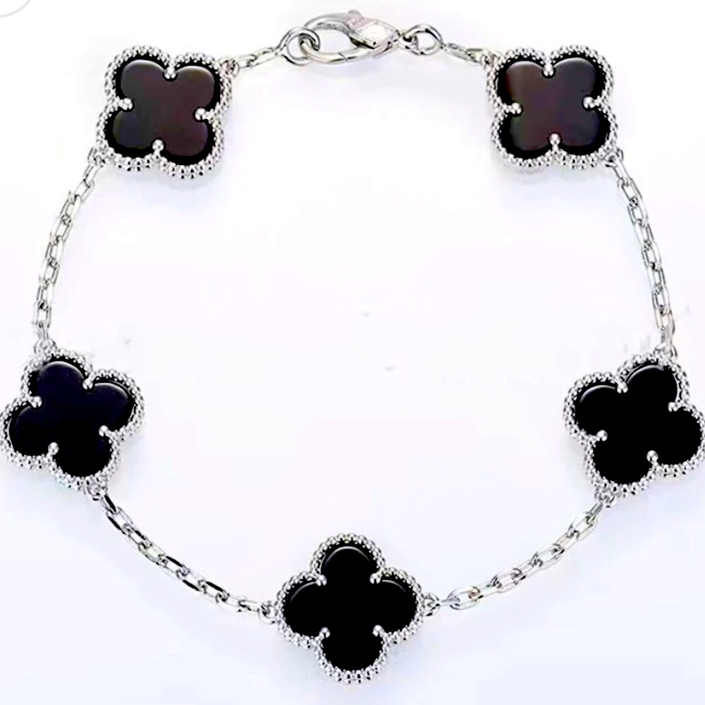 Black Onyx 5 Quatrefoil Clover Motif Bracelet